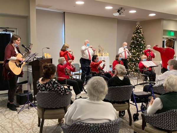 The Senior Signers present a holiday program!